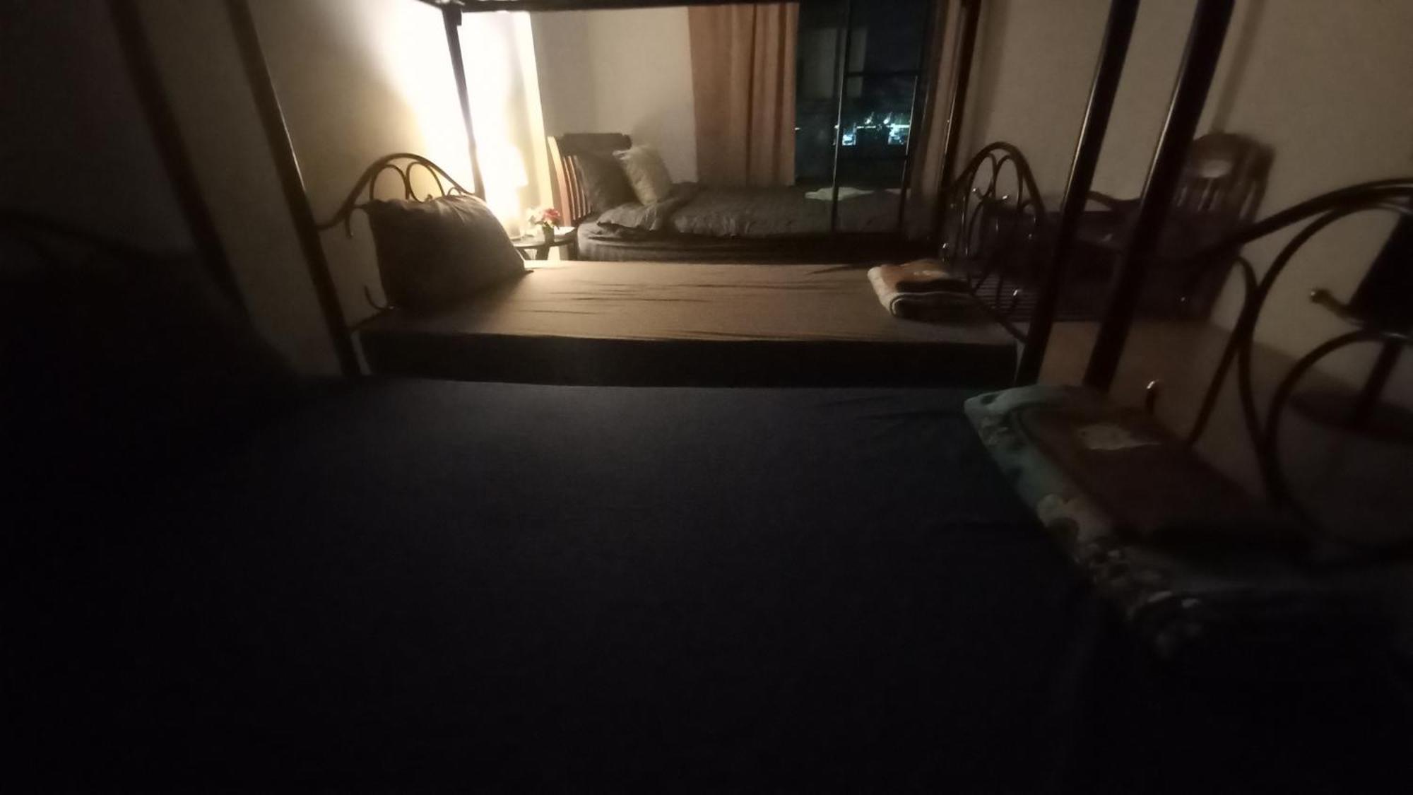 Amaretto Hostel Сурат-Тхані Екстер'єр фото