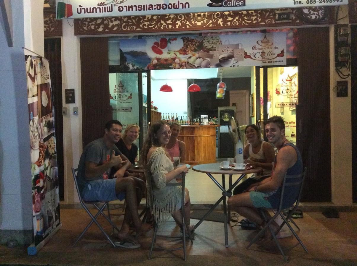Amaretto Hostel Сурат-Тхані Екстер'єр фото