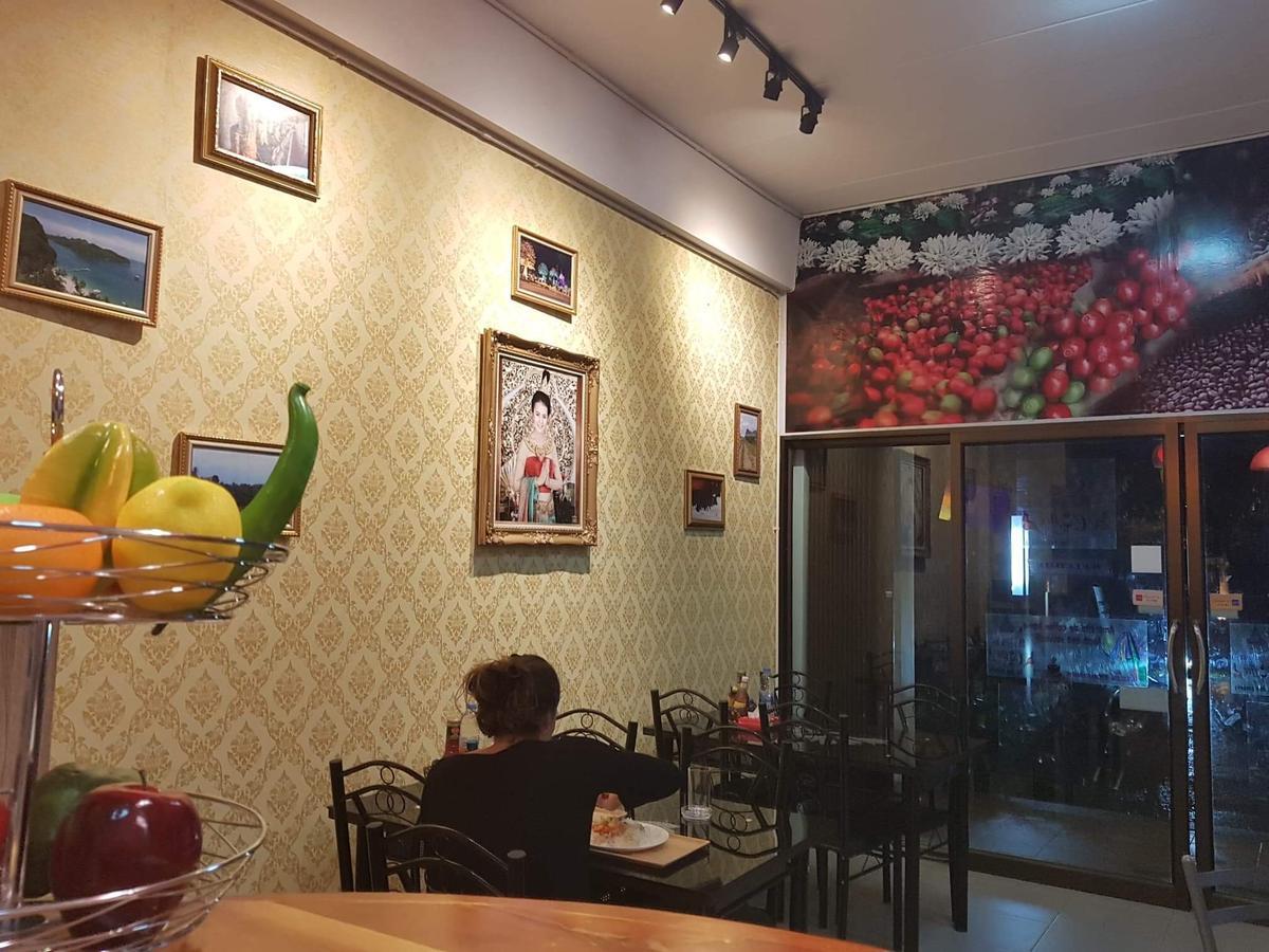 Amaretto Hostel Сурат-Тхані Екстер'єр фото
